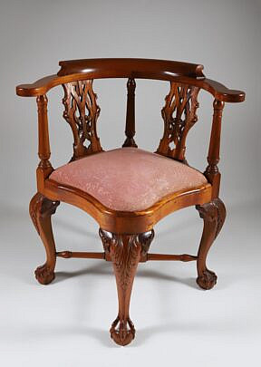 Georgian Style Mahogany Corner Chair Late 19th Century