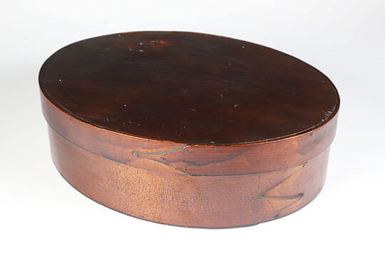 Shaker Oval Wooden Covered Box, 19th Century