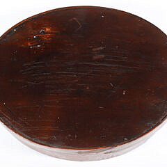Shaker Oval Wooden Covered Box, 19th Century