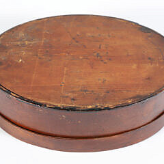 Shaker Oval Wooden Covered Box, 19th Century