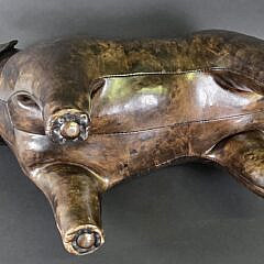 Vintage Dmitri Omersa Abercrombie & Fitch Leather Labrador Retriever Ottoman, 20th century
