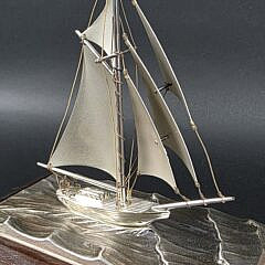 Vintage 960 Sterling Silver One Mast Sailing Yacht Boat Model, 20th century