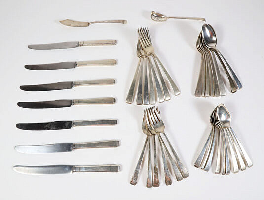 Towle Craftsman Pattern Sterling Silver Flatware Partial Service for Six, circa 1932