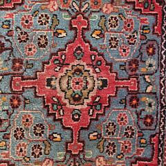 Hand Knotted Wool Oriental Scatter Rug