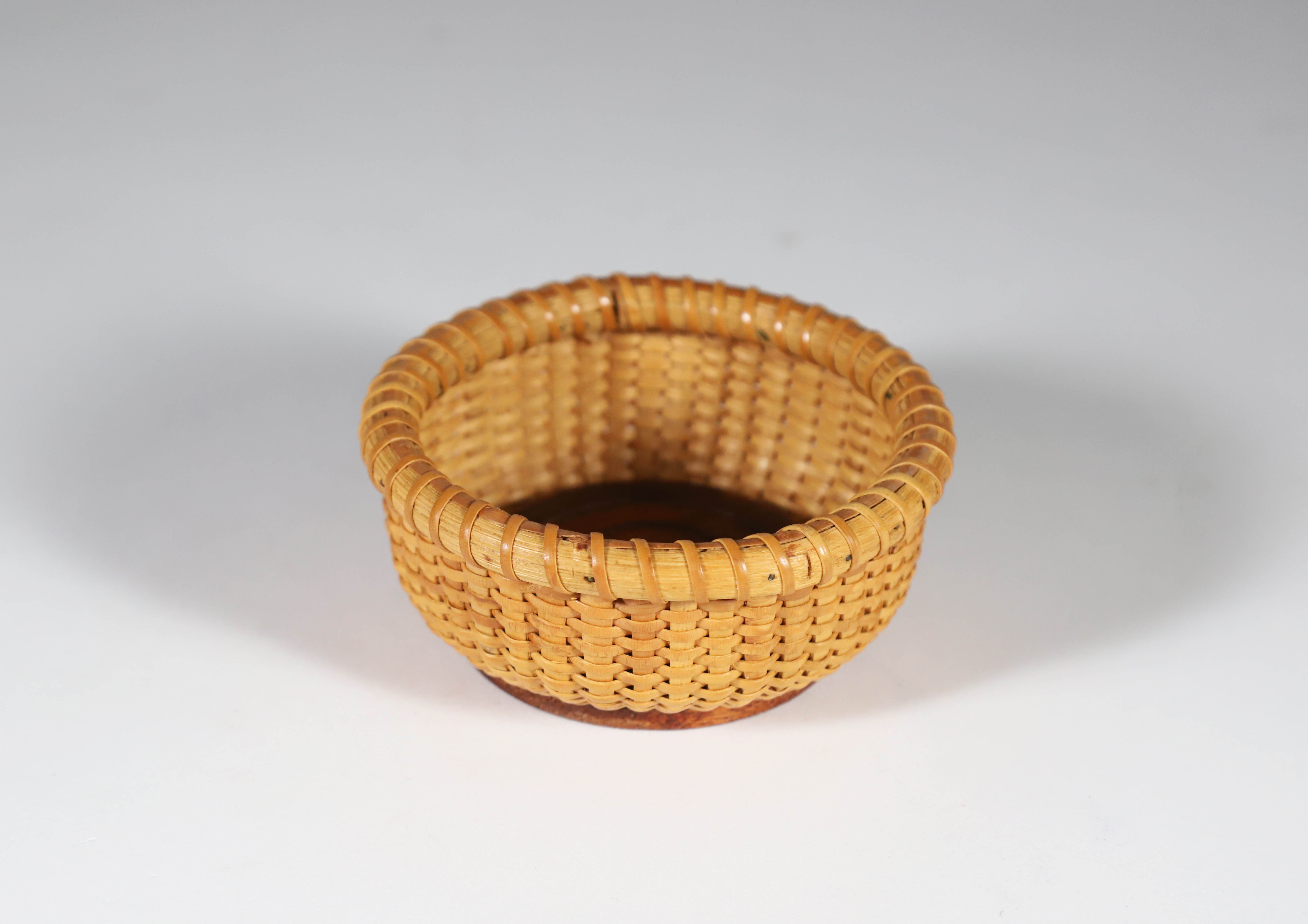Nantucket Coaster Basket