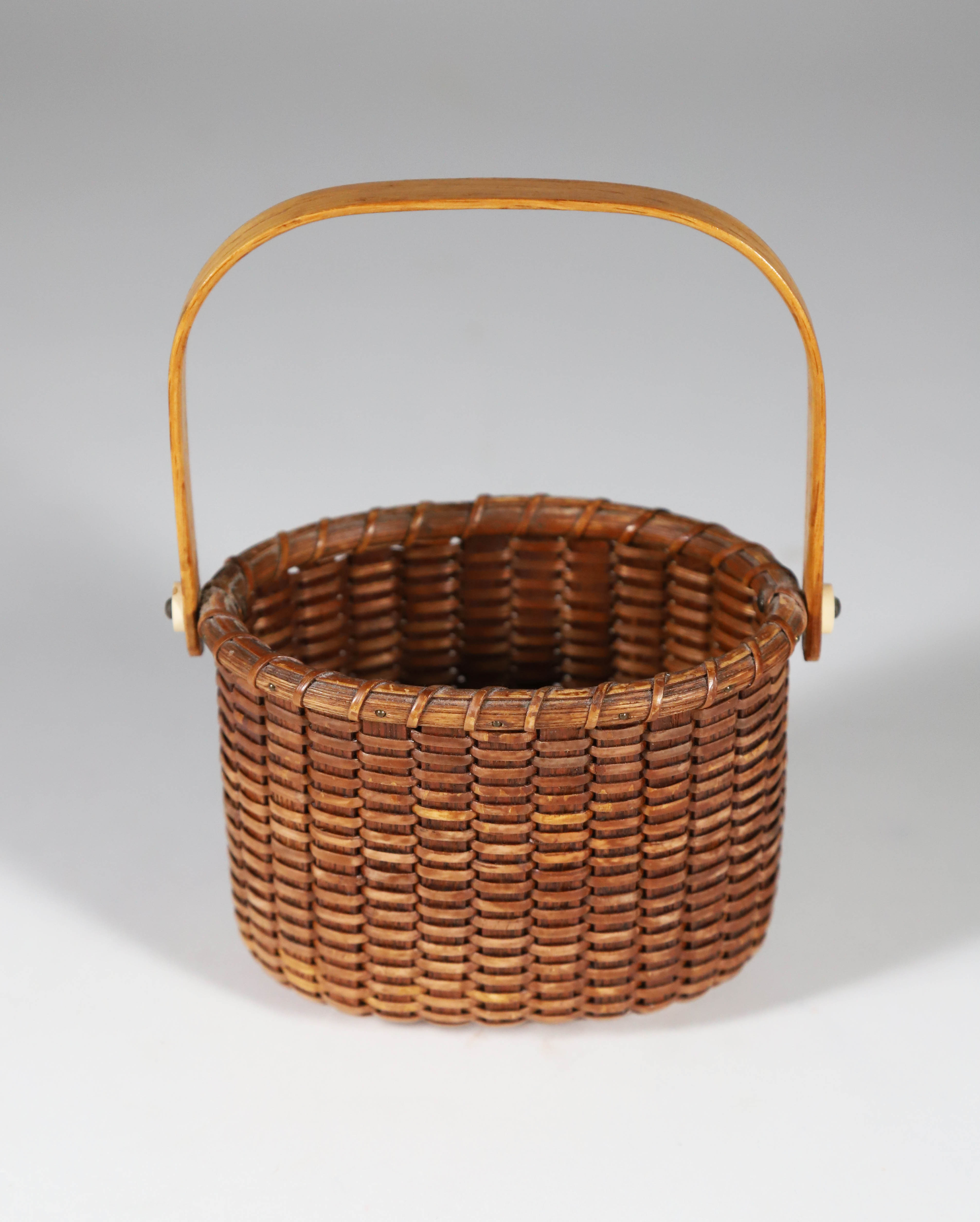 Nantucket Small Oval Open Swing Handle Basket