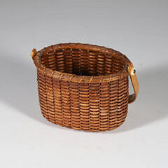 Nantucket Small Oval Open Swing Handle Basket