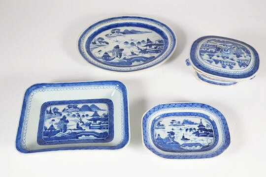 Assortment of Four Pieces of Blue and White Canton China