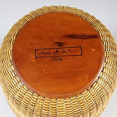 Harry Hilbert Round Covered Nantucket Basket, circa 1998
