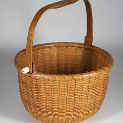 Jose Formoso Reyes (1902-1980) Round Swing Handle Nantucket Basket