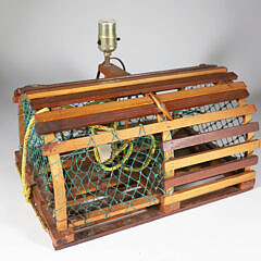Vintage Folk Art Miniature Lobster Trap Lamp