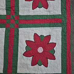 Vintage Floral Patchwork Quilt, circa 1930s
