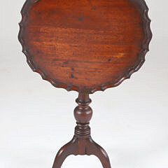 Chippendale Mahogany Pie Crust Tilt Top Tea Table, 19th Century