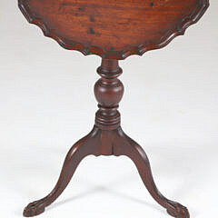 Chippendale Mahogany Pie Crust Tilt Top Tea Table, 19th Century