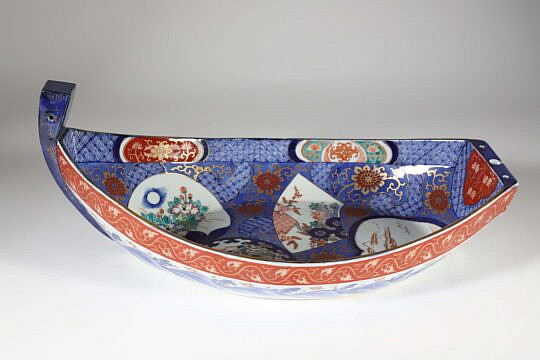 Imari Decorated Porcelain Boat 19th Century