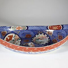 Imari Porcelain Boat with Four Interior Cameos including a Western Falconer, 19th Century