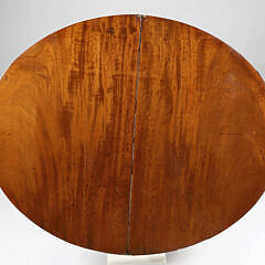 English Mahogany Inlaid Oval Games Table, 1st Quarter of the 19th Century