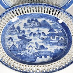 Canton Fruit Basket and Underplate, 19th Century