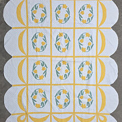 Vintage Daffodil Patchwork Quilt, Circa 1930s