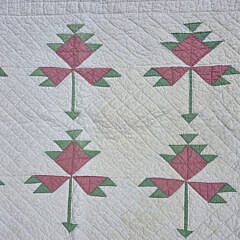 Vintage Pink and Green English Ivy Pattern Quilt, circa 1930s