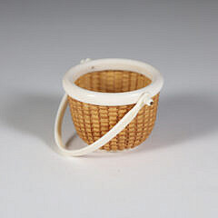 Miniature Round Swing Handle Nantucket Basket