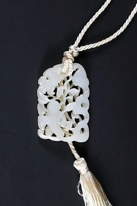 6-5312 Chinese White Jade Pendant C 0706 JPG