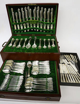 10-5607 Paul Revere Sterling Silver Flatware A IMG_9783 3