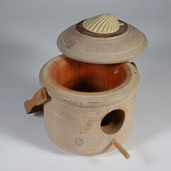 George Davis Ceramic Nantucket Basket Bird Feeder