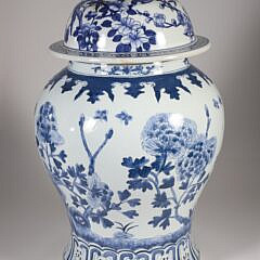 Canton Style Phoenix and Floral Decorated Porcelain Blue and White Covered Temple Jar