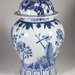 Canton Style Phoenix and Floral Decorated Porcelain Blue and White Covered Temple Jar