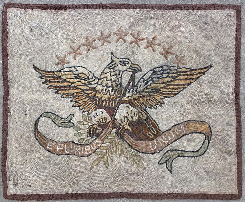Vintage American Eagle Hooked Rug " E. Pluribus Unum"