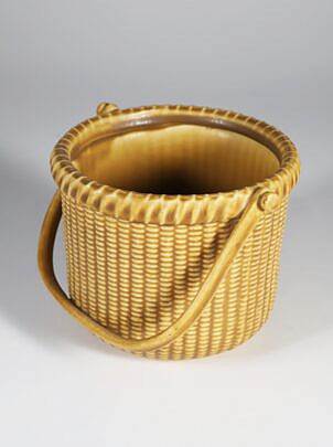 George Davis Ceramic Nantucket Basket, Circa 1984
