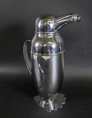 4454-955 Penguin Shaker A