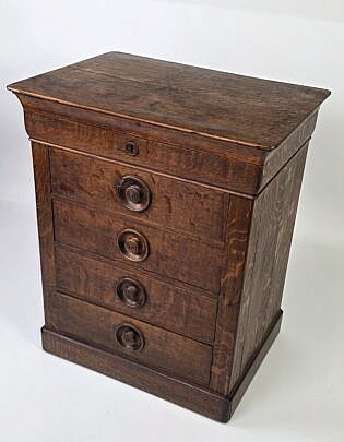 4457-955 Oak Cabinet A