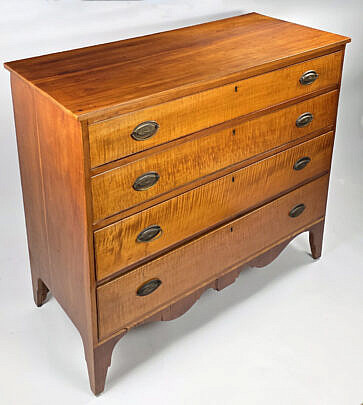4542-955 Tiger Maple Chest of Drawers A