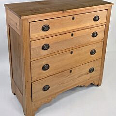4547-955 Pine Chest of Drawers A