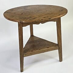 Antique English Pine Cricket Pub Table, 19th century