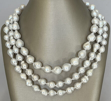 46-4960 White Baroque South Sea Pearl Necklace A IMG_0090
