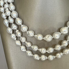 Lustrous 9mm x 11mm Baroque White South Sea Pearl Necklace, 14k White Gold Clasp