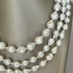 Lustrous 9mm x 11mm Baroque White South Sea Pearl Necklace, 14k White Gold Clasp