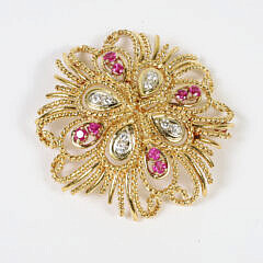 5-5635 18k Gold Tiffany & Co Diamond Ruby Brooch A IMG_0015 7
