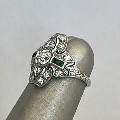 Diamond and Emerald Lady’s Cocktail Ring Set in Platinum
