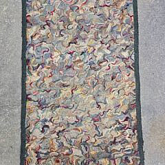 43002 Antique American Hooked Rug Runner C _125303