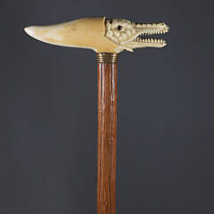 French Carved Crocodile T-Handle Grip Cane, 19th Century