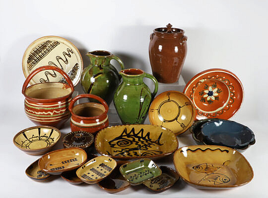 Assortment of 21 Pieces of Scandinavian and American Ceramic Pottery