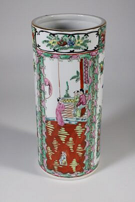 Antique Rose Medallion Brush Pot