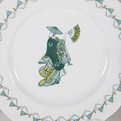 Set of Eight Royal Worcester Gilbert and Sullivan Bone China Plates Designed Exclusively for the Savoy Hotel London