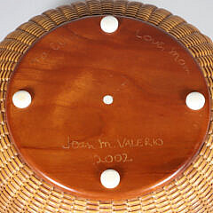 Jean M. Valerio Woven Round Open Nantucket Basket with Carved Wood Carved Scallop Shell, circa 2002