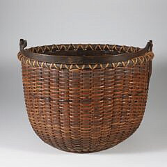Large Nantucket Round Work Basket circa 1860-1870
