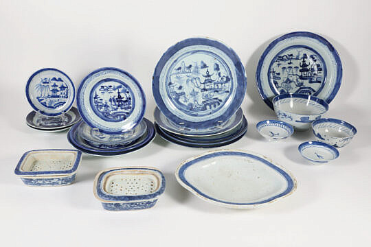 Collection of 22 Pieces of Blue and White Canton